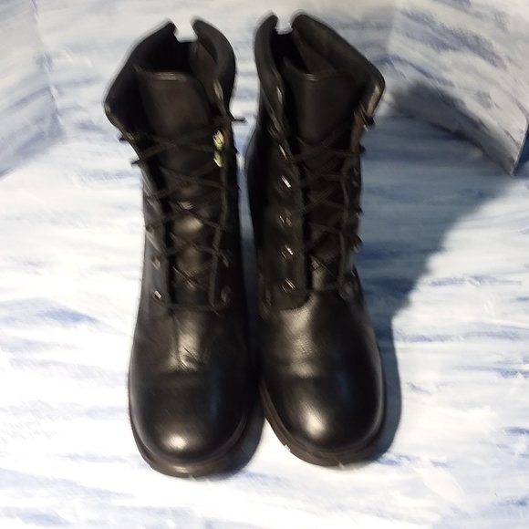 Timberland Black Anime Lace-up Heeled Boots size 8.5M - Picture 4 of 11